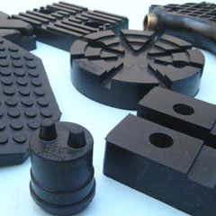 MOLDEADOS DE HULE | SUPERFICIE DEPORTIVA |